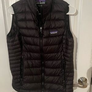 Patagonia Womans Black Puffer Vest